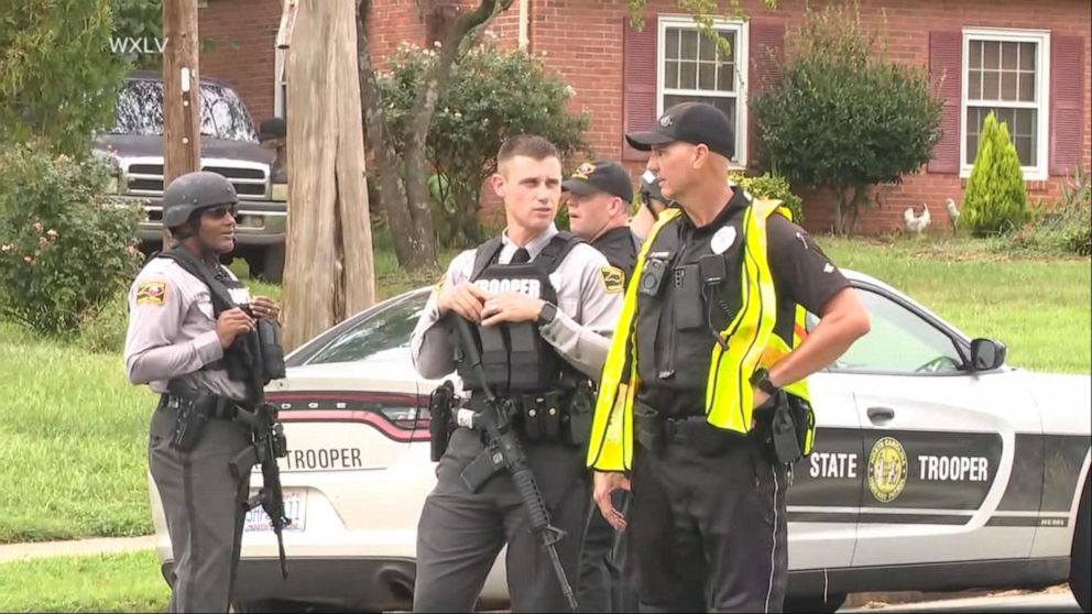 Video Alleged High School Shooter Taken Into Custody Abc News