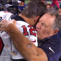 Tom Brady shares moment with young fan who beat brain cancer