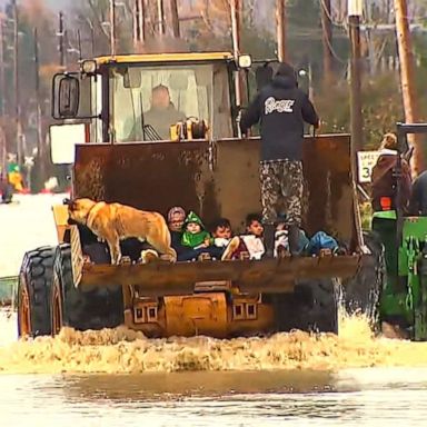 VIDEO: Floods displace hundreds of families in Washington state