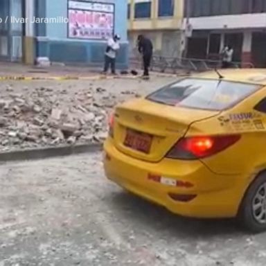 VIDEO: Magnitude 7.5 earthquake strikes Peru