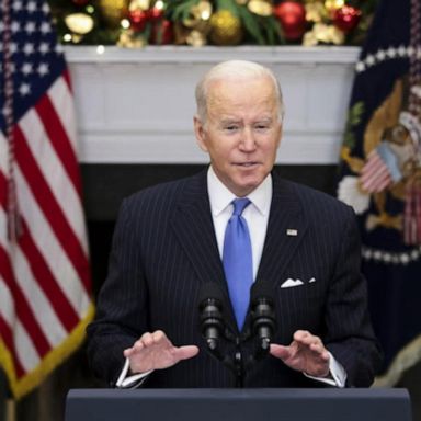 VIDEO: Biden calls omicron variant 'a cause for concern, not a cause for panic'