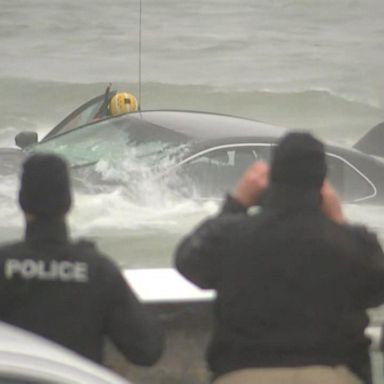 VIDEO: Deadly car crash into Niagara River