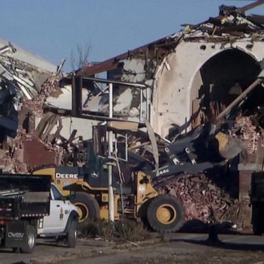 VIDEO: Kentucky becomes epicenter of deadly tornado outbreak