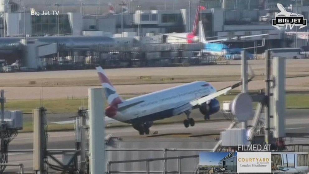 Video British Airways Passenger Jet Aborts Landing At Heathrow Airport ...