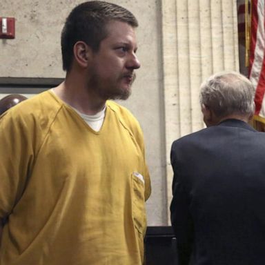 VIDEO: Former Chicago officer convicted of killing a Black teenager is out of prison