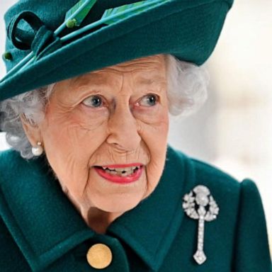 VIDEO: Queen Elizabeth diagnosed with COVID-19