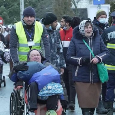 VIDEO: Nearly 900,000 have fled Ukraine in 1 week