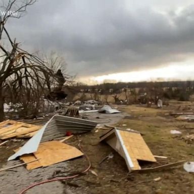 VIDEO: Deadly tornado strikes Des Moines, Iowa