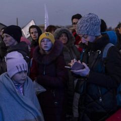 Refugee crisis in Ukraine continues to mount