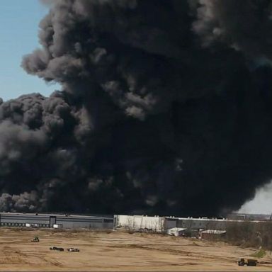 VIDEO: Firefighters battle massive fire at Walmart distribution facility