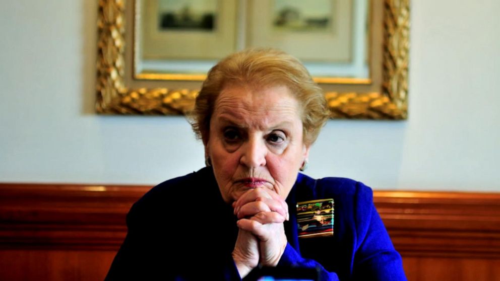 Video Madeleine Albright, 1st female secretary of state, dead at
