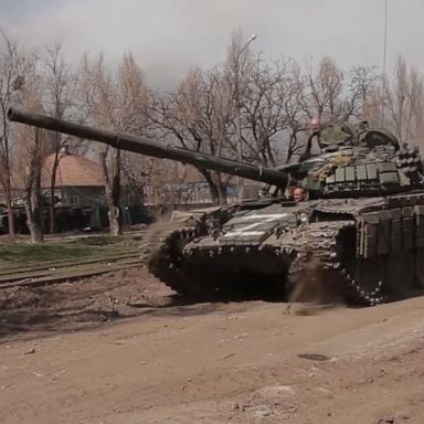 VIDEO: Russian forces regroup, gear up for renewed assault on Ukraine