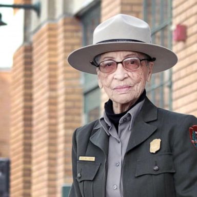 VIDEO: Oldest national park ranger in America celebrates retirement