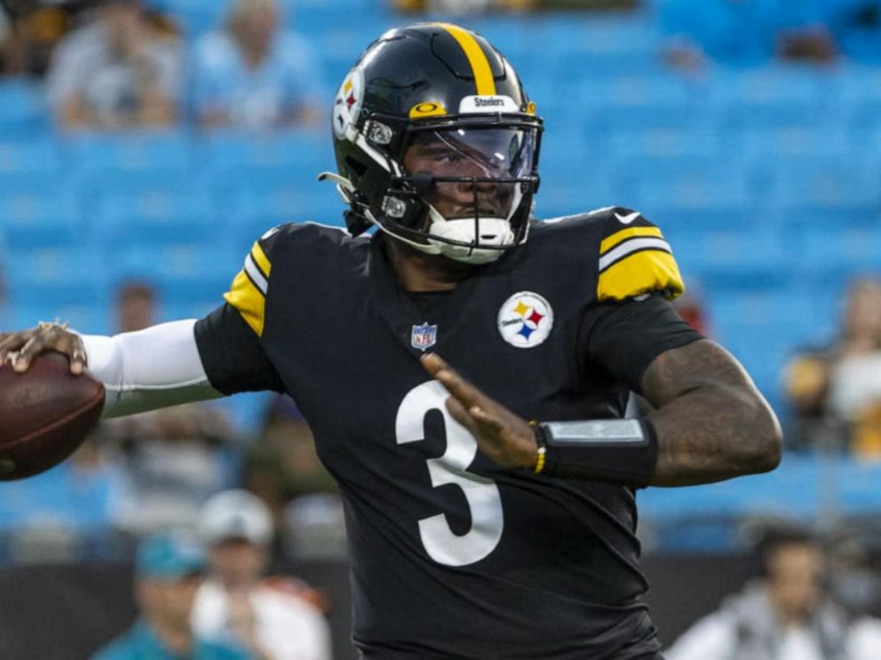 Pittsburgh Steelers quarterback Dwayne Haskins fatally struck by a dump  truck on Florida highway, police say