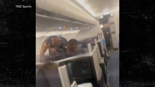 Video Authorities investigate former boxer Mike Tyson for airplane ...