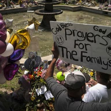 VIDEO: Uvalde community comes together amid mass shooting