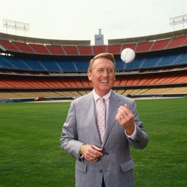 VIDOE: Legendary broadcaster Vin Scully dies at age 94