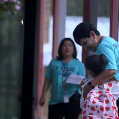 VIDEO: Uvalde elementary school students return to class 