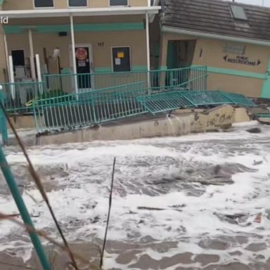 VIDEO: Hurricane Nicole nears Florida