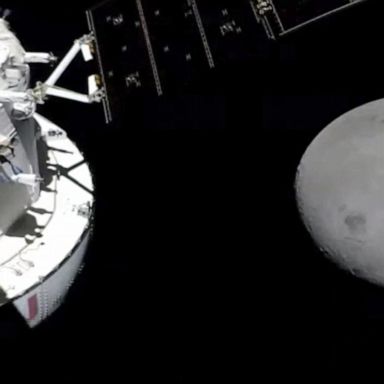 VIDEO: NASA releases new close-up images of the moon from Orion spacecraft 