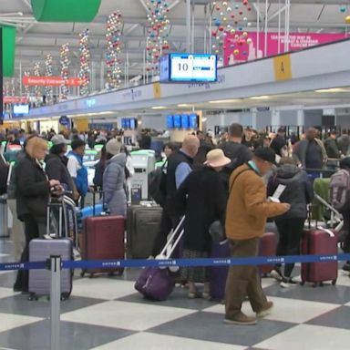 VIDEO: Holiday travel soars back to near pre-pandemic levels