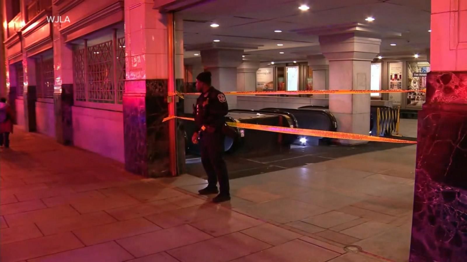 Fatal FBI Shooting At DC Subway Station - Good Morning America