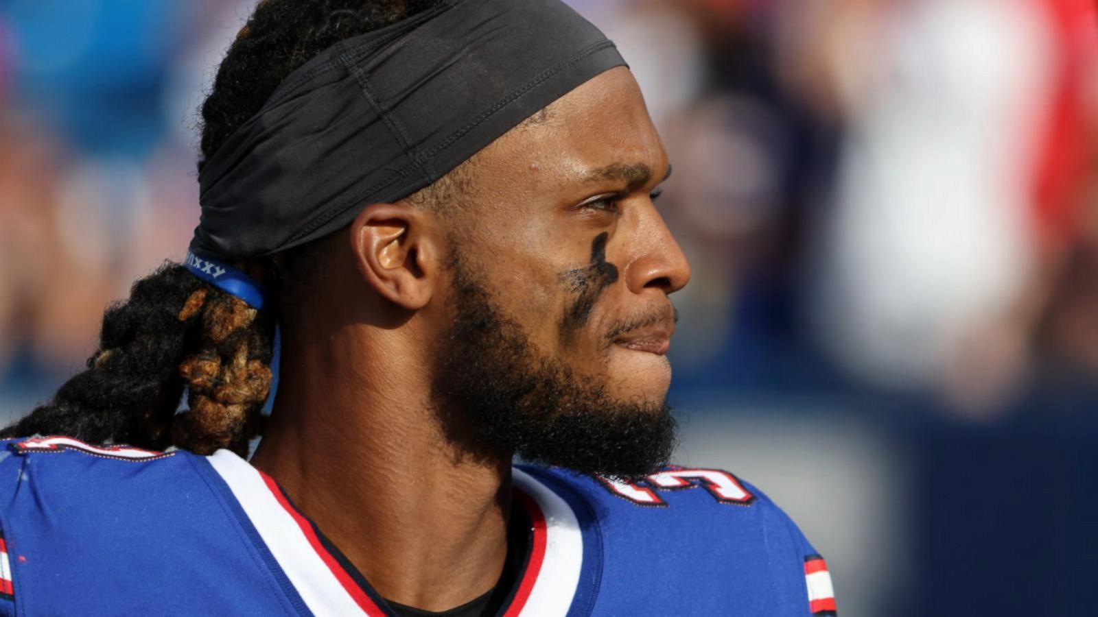 Buffalo Bills' Damar Hamlin breathing on his own, talking to family - ABC  News