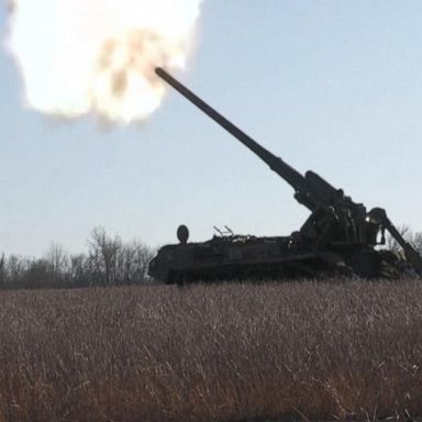 VIDEO: US poised to commit tanks to Ukraine: Sources