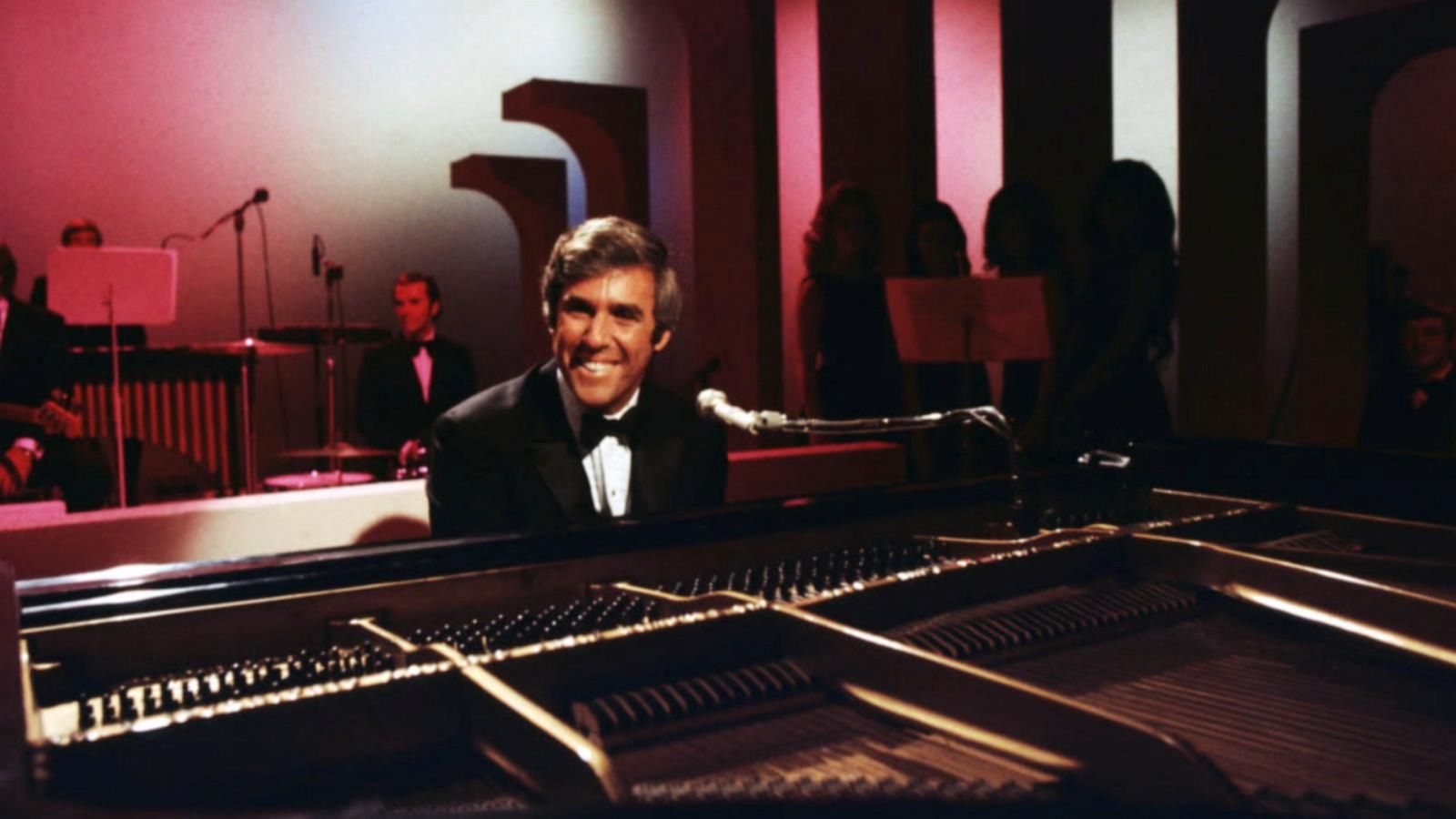 Burt Bacharach, Legendary Composer, Dead At 94 - Good Morning America