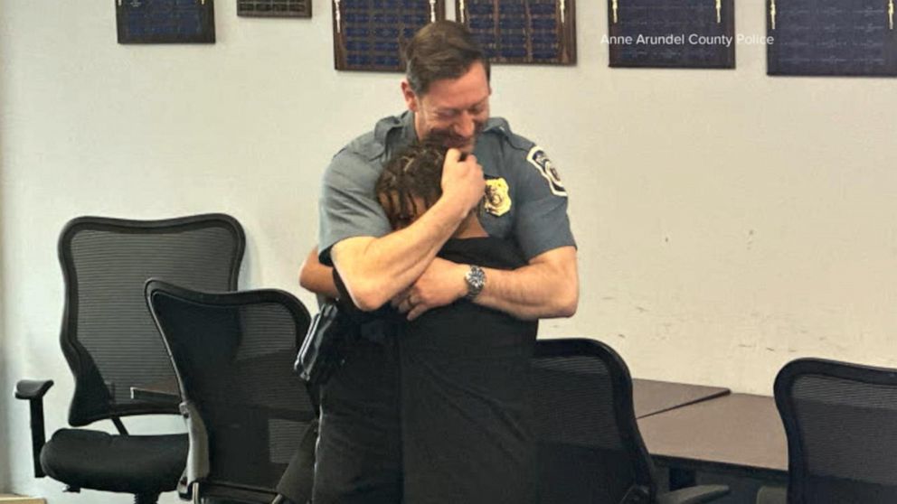 Video Officer Reunites With Boy He Rescued 11 Years Ago - ABC News