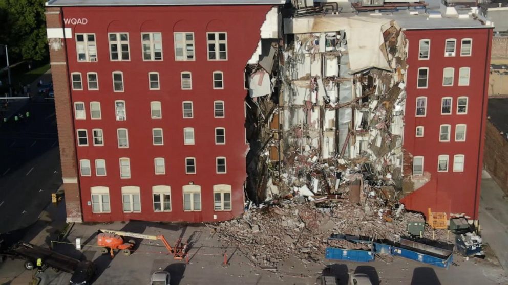Iowa building collapse | GMA