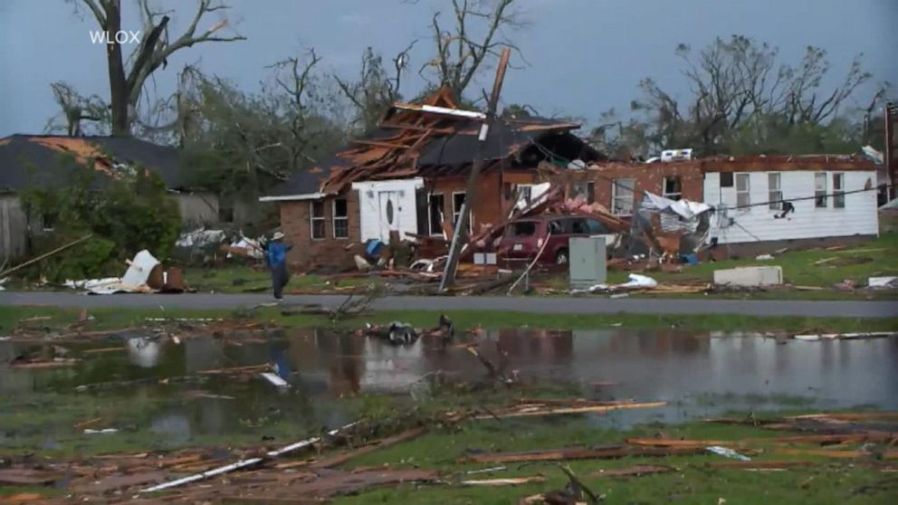 Video EF-2 Tornado Destroys 100s Of Structures - ABC News