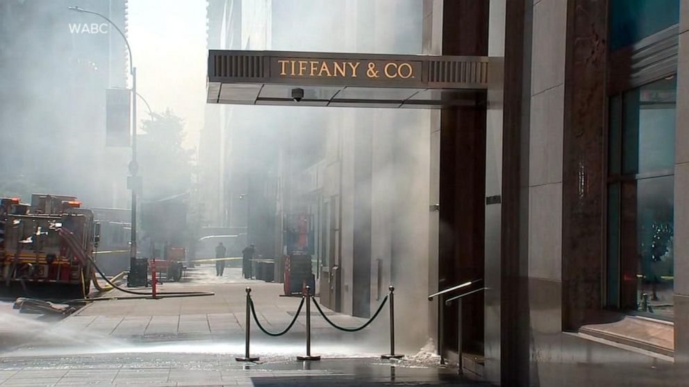 Fire breaks out at Tiffany & Co.'s flagship NYC store - ABC News