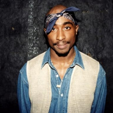 VIDEO: Las Vegas residence searched in Tupac Shakur murder probe