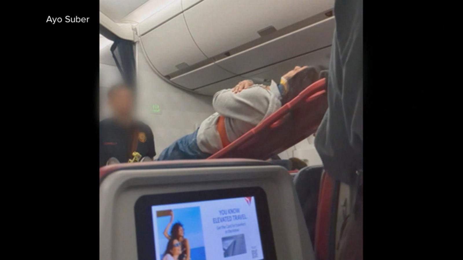 Images Show Aftermath Of Severe Turbulence That Injured Good