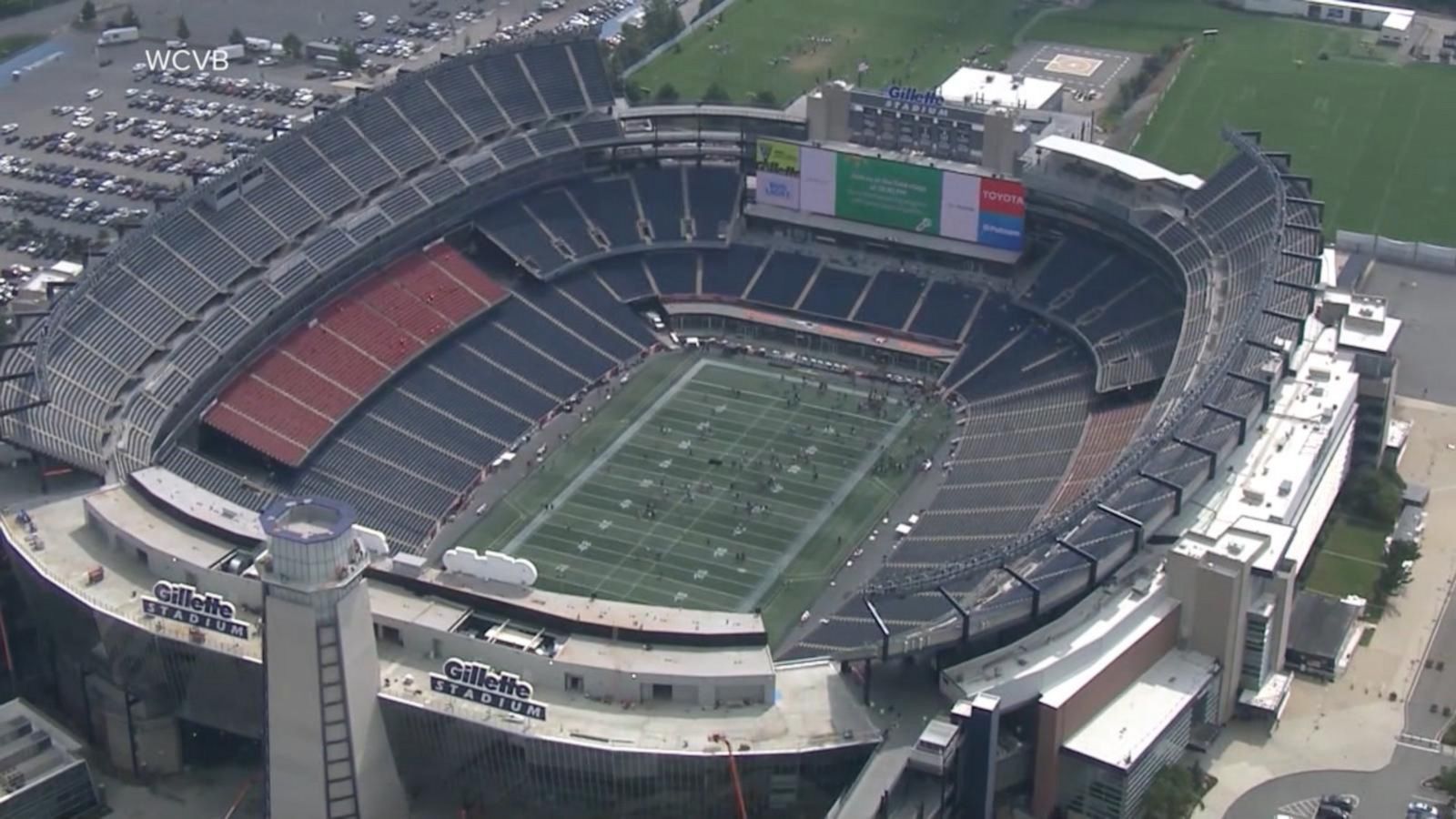 Death of Patriots fan in stands at NFL game under investigation