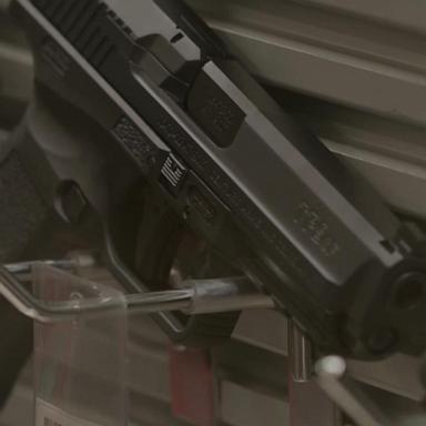 VIDEO: Jewish Americans buying firearms amid war 