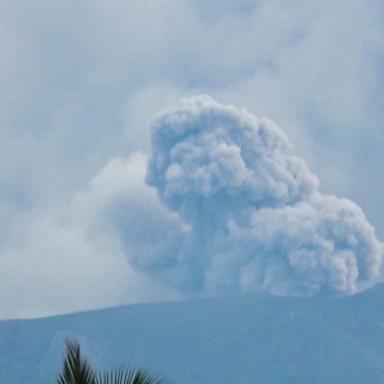 VIDEO: Tragic hiking expedition in Indonesia