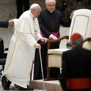 VIDEO: Pope Francis visits hospital for tests