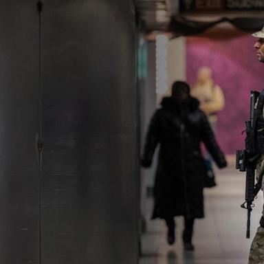 VIDEO: NY deploys National Guard to crack down on NYC subway crime