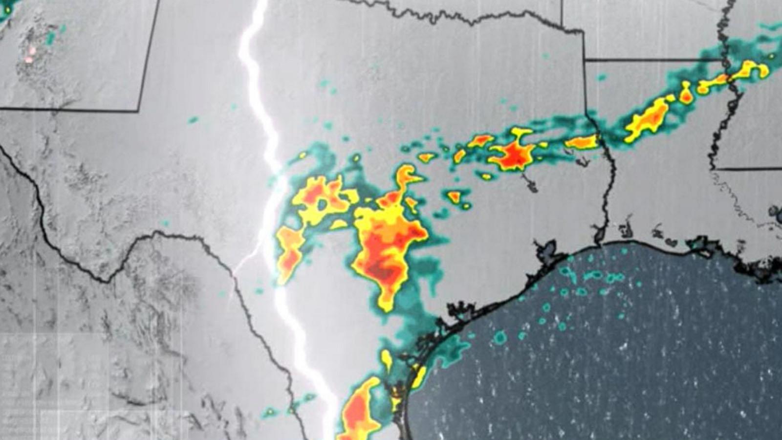 Severe weather threat in Texas - Good Morning America