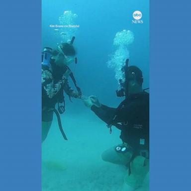 VIDEO: Man proposes to girlfriend while scuba diving off Fiji coast