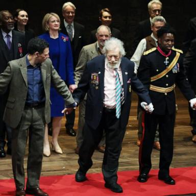 VIDEO: Veteran actor Ian McKellen recovering after falling from London stage 