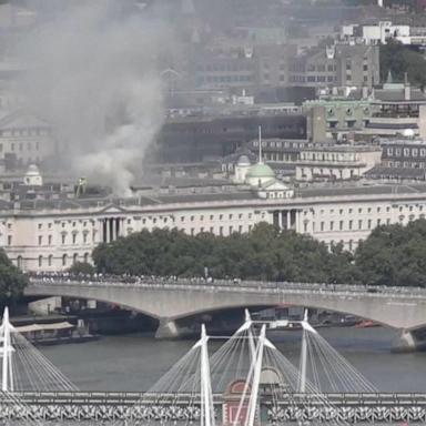 VIDEO: Massive fire at London landmark