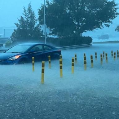 VIDEO: Powerful tropical storm makes historic landfall in Carolinas 