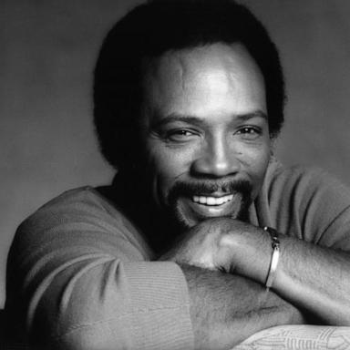 VIDEO: Music industry titan Quincy Jones dies at 91