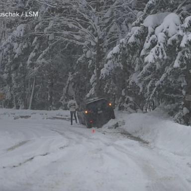 VIDEO: 100M Americans under weather warnings as Upper Midwest suffers whiteout conditions 