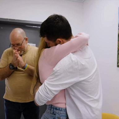 VIDEO: American hostage reunites with family after release from Hamas 