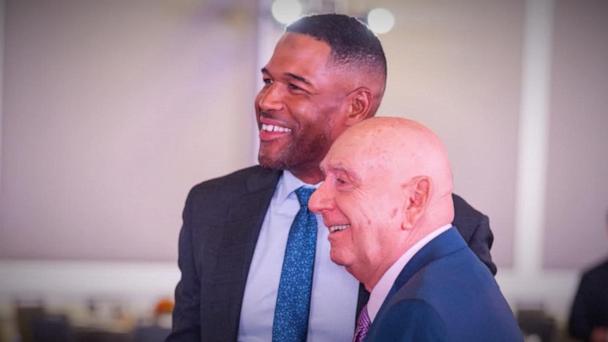 Sports legends get together for pediatric cancer research