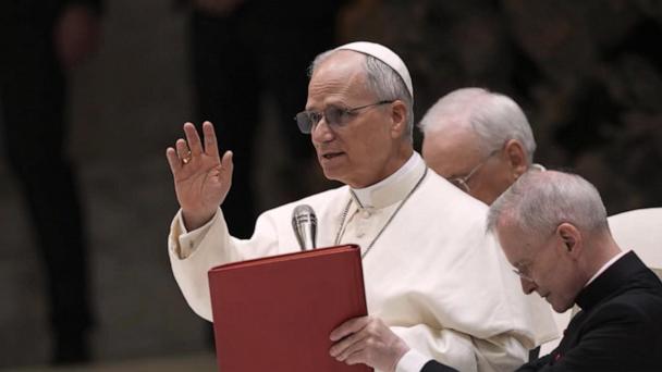 Pope offers Vatican for peace negotiations